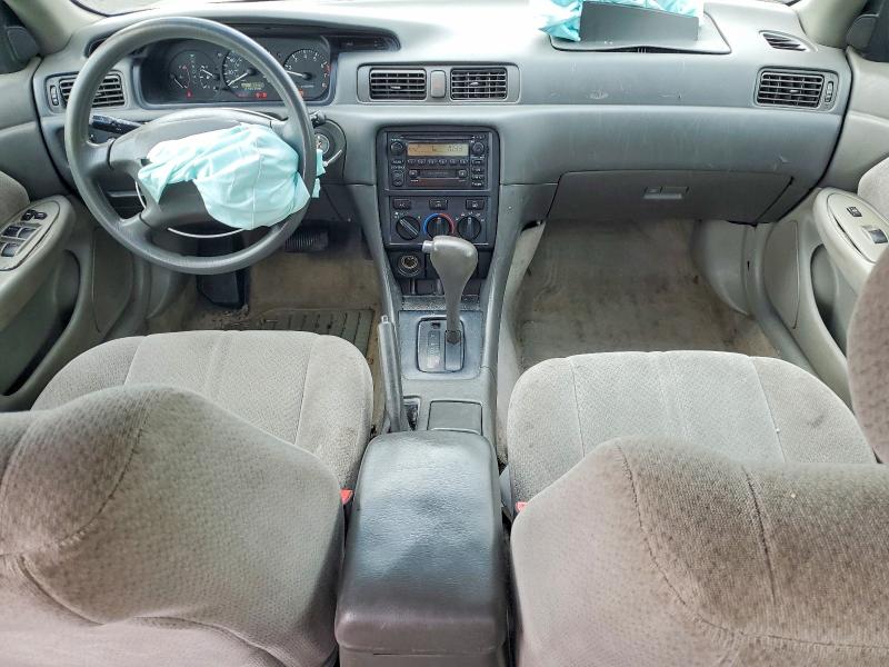 2000 Toyota Camry VIN 4T1BF22K2YU093119 COPART salvage auction — FRONT END, Or - Salvage Title Certificate, sold $100 on 2026-07-08 (photo 8)