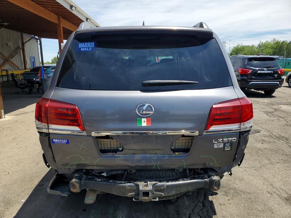 2013 Lexus VIN JTJHY7AX2D4110740 COPART salvage auction — REAR END, Co - Public - Salvage Title, sold $5,200 on 2026-07-28 (photo 6)