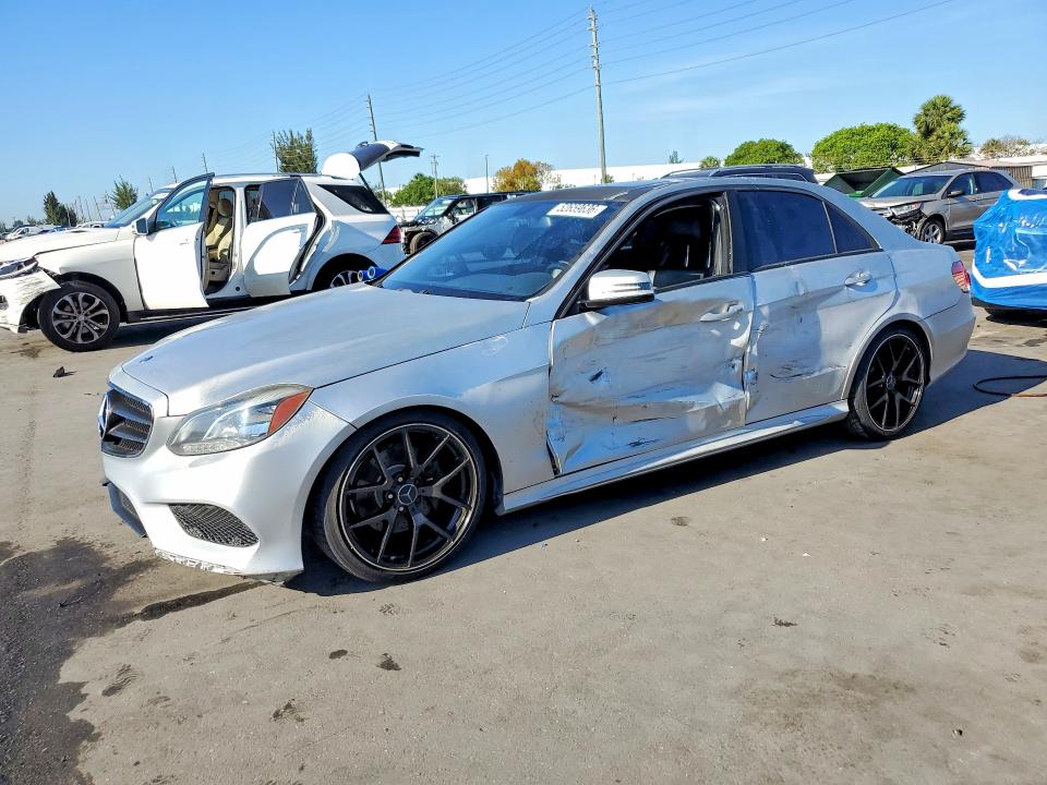 2014 Mercedes-benz VIN WDDHF5KB1EA818566 COPART salvage auction — SIDE, Fl - Cert Of Title Slvg Rebuildable, sold $2,050 on 2026-08-05 (photo 1)