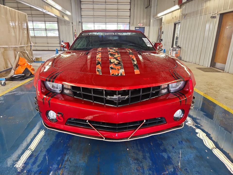 2012 Chevrolet Camaro VIN 2G1FB1E35C9207838 COPART salvage auction — NORMAL WEAR, MI - CERTIFICATE OF TITLE, sold $2,050 on 2026-07-09 (photo 5)