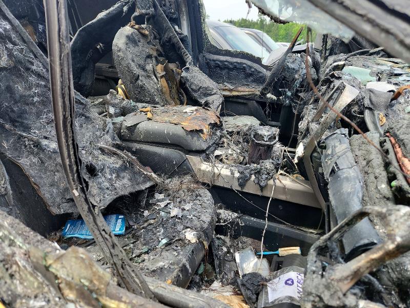 2017 Ford F-350 super duty VIN 1FT8W3BT7HEC36556 COPART salvage auction — ENGINE BURN, Sc - Cert Of Title-Salvage Non-Rem, sold $1,550 on 2026-07-20 (photo 7)