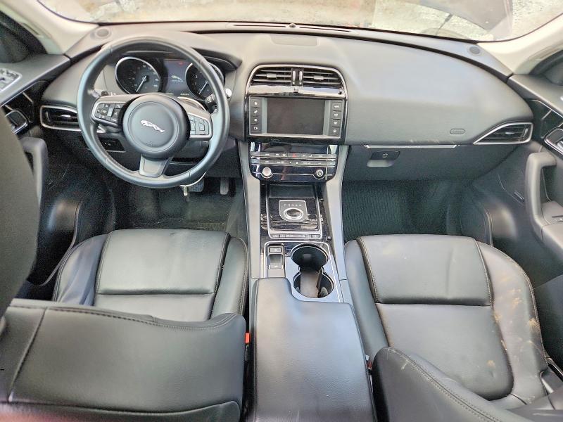 2017 Jaguar F-pace VIN SADCJ2BV7HA058616 COPART salvage auction — MECHANICAL, Wa - Cert Of Ownership-Rebuilt, sold $3,500 on 2026-07-29 (photo 8)