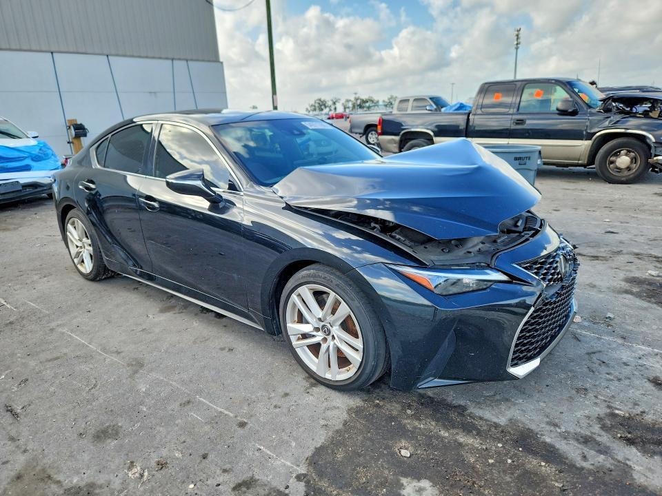 2021 Lexus Is VIN JTHCA1D24M5115753 COPART salvage auction — FRONT END, Fl - Cert Of Title Slvg Rebuildable, sold $8,800 on 2026-07-13 (photo 4)