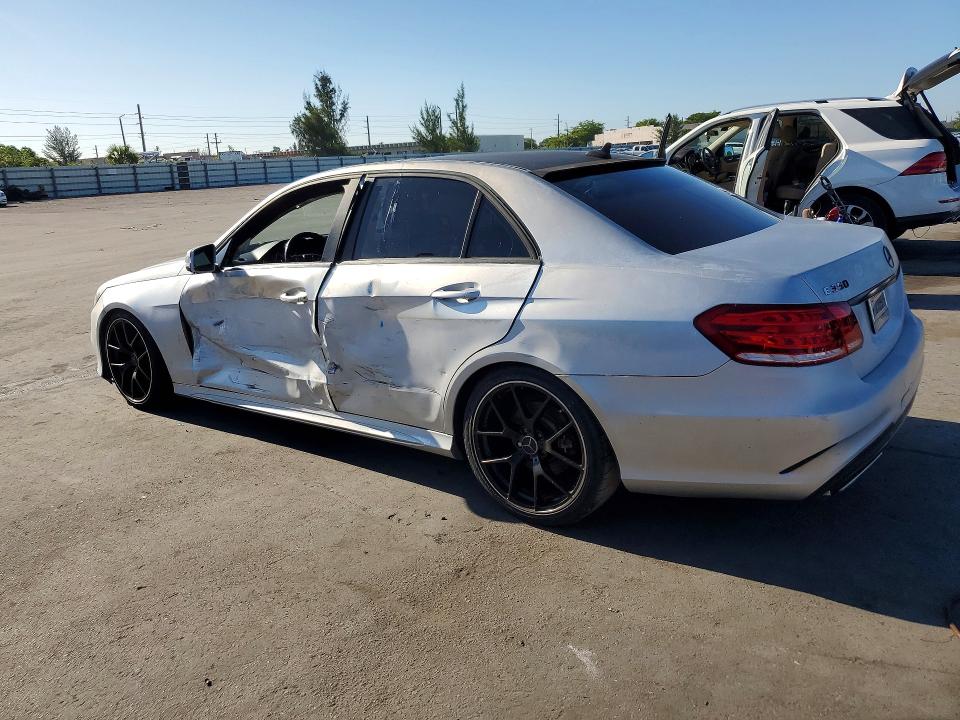 2014 Mercedes-benz VIN WDDHF5KB1EA818566 COPART salvage auction — SIDE, Fl - Cert Of Title Slvg Rebuildable, sold $2,050 on 2026-08-05 (photo 2)