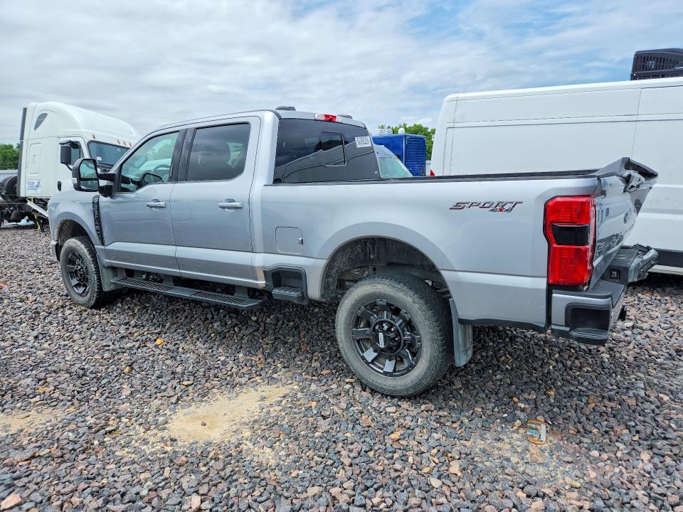 2024 Ford F350 VIN 1FT8W3BN7RED27944 COPART salvage auction — SIDE, Salvage Title, sold $12,900 on 2026-07-28 (photo 2)