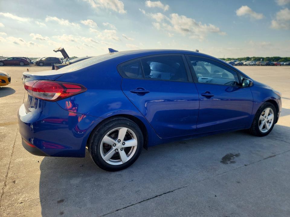 2017 Kia Forte VIN 3KPFL4A75HE072965 COPART salvage auction — HAIL, Tx - Certificate Of Title, sold $875 on 2026-07-02 (photo 3)