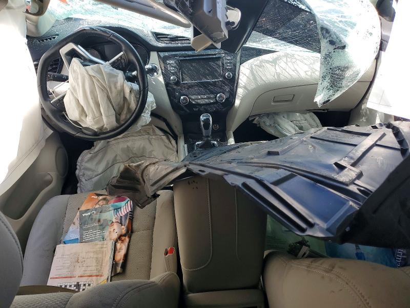 2020 Nissan Rogue VIN JN1BJ1CW3LW641143 COPART salvage auction — ROLLOVER, Md - Cert Of Salvage > 75% Damage, sold $225 on 2026-07-28 (photo 8)