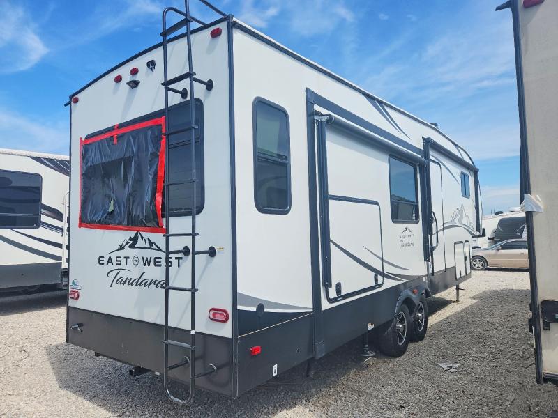 2022 Othr VIN 5ZT3TDUB9N9011670 COPART salvage auction — REAR END, TX - SALVAGE VEHICLE TITLE (P), sold $5,200 on 2026-07-30 (photo 4)