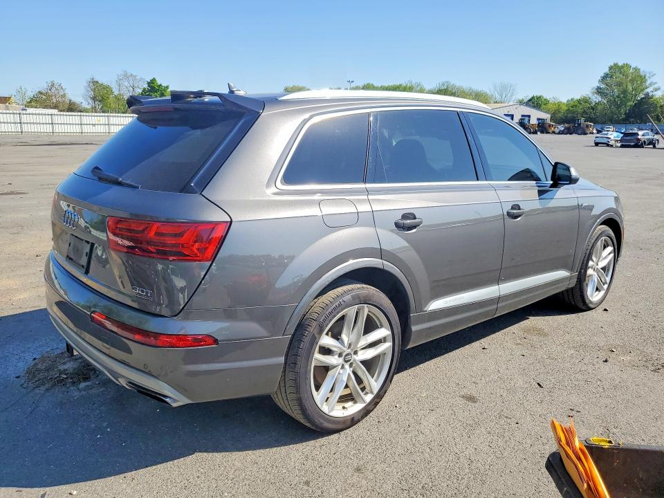 2018 Audi Q7 VIN WA1VAAF76JD034395 COPART salvage auction — NORMAL WEAR, Nj - Certificate Of Title, sold $10,400 on 2026-07-16 (photo 3)