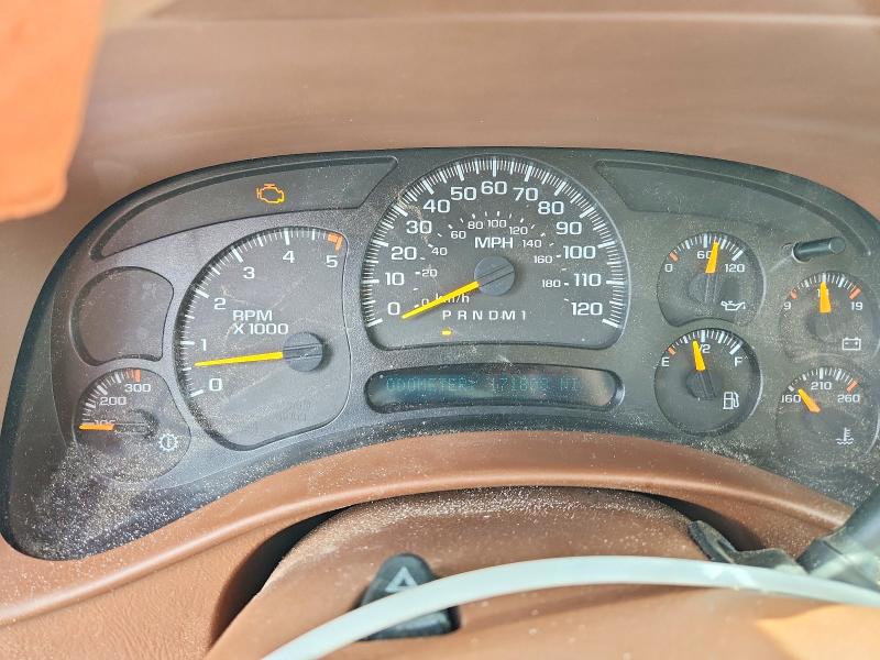 2007 Chevrolet Silverado 3500 VIN 1GCJC33D17F175103 COPART salvage auction — MINOR DENT/SCRATCHES, FL - CERT OF TITLE SLVG REBUILDABLE, sold $10,700 on 2026-07-29 (photo 8)
