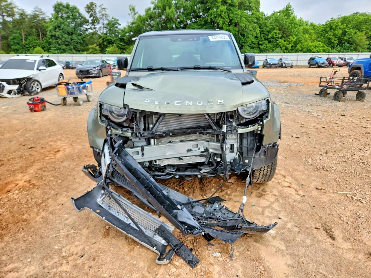 2025 Land Rover Defender VIN SALEJ7EX1S2404054 COPART salvage auction — Front End, NC - SALVAGE CERTIFICATE OF TITLE, sold $32,250 on 2026-07-06 (photo 5)