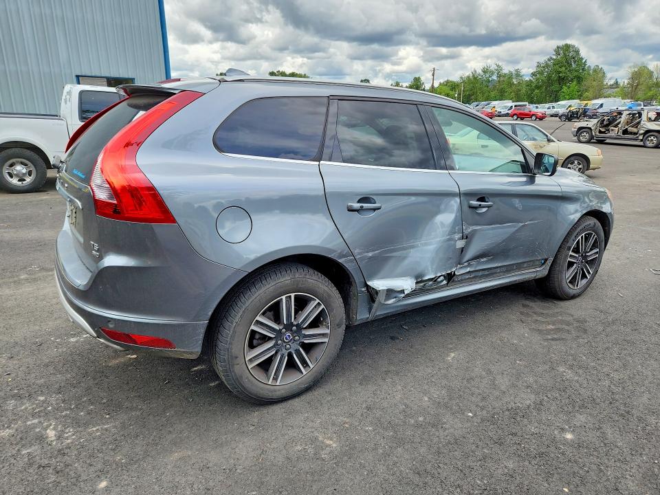 2017 Volvo VIN YV440MRR8H2088433 COPART salvage auction — SIDE, Or - Salvage Title Certificate, sold $2,800 on 2026-07-15 (photo 3)