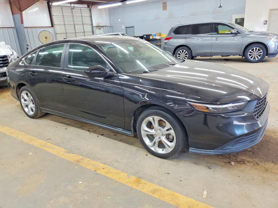 2023 Honda Accord VIN 1HGCY1F2XPA037812 COPART salvage auction — FRONT END, Sc - Dealer Only Clean Title (P), sold $14,600 on 2026-07-29 (photo 4)