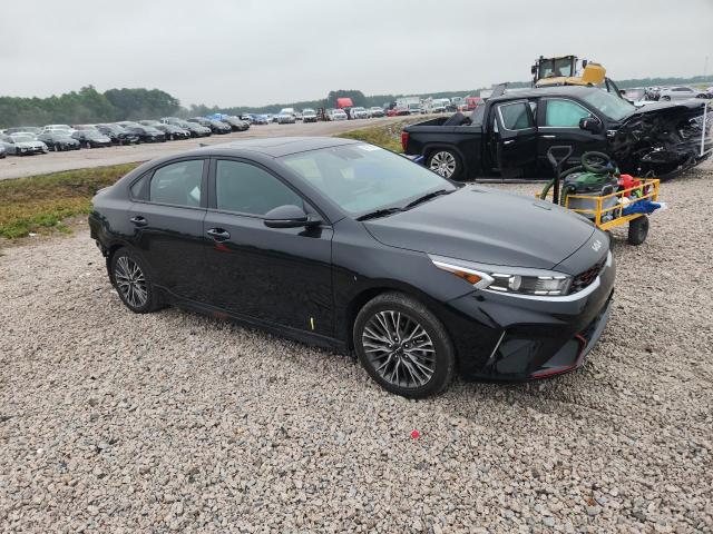 2024 Kia Forte VIN 3KPF54AD4RE832059 COPART salvage auction — REAR END, Nc - Salvage Certificate Of Title, sold $9,100 on 2026-07-21 (photo 4)