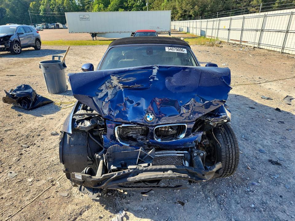2012 BMW 1er VIN WBAUN1C53CVH84066 COPART salvage auction — FRONT END, Va - Certificate Of Title, sold $225 on 2026-07-06 (photo 5)