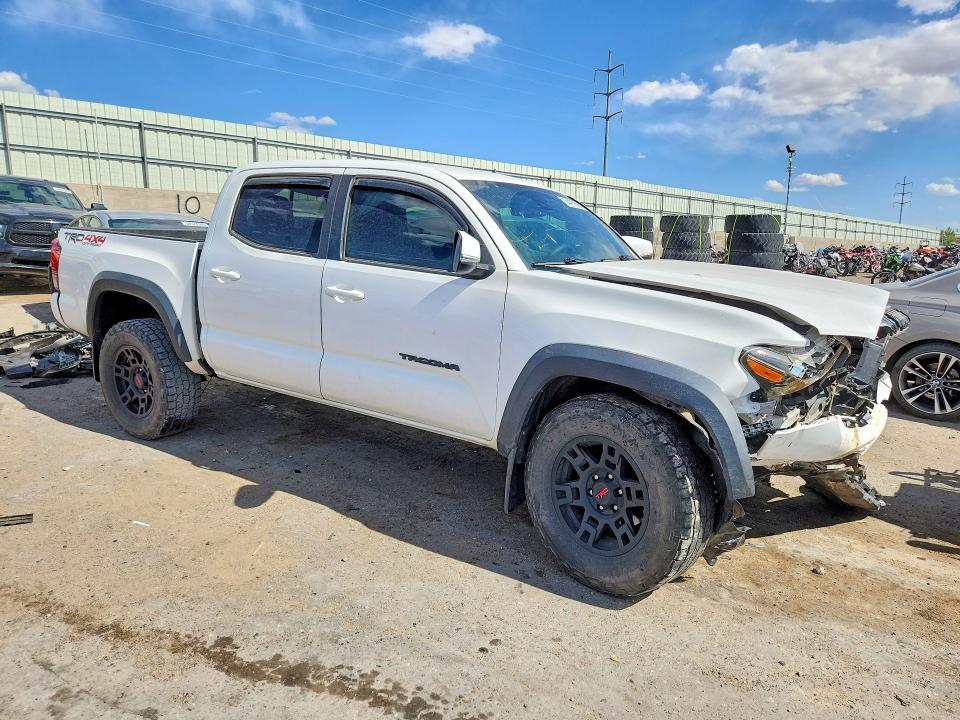 2018 Toyota Tacoma VIN 5TFCZ5AN1JX163789 COPART salvage auction — FRONT END, Nm - Cert Of Title-Salvage, sold $10,300 on 2026-07-13 (photo 4)