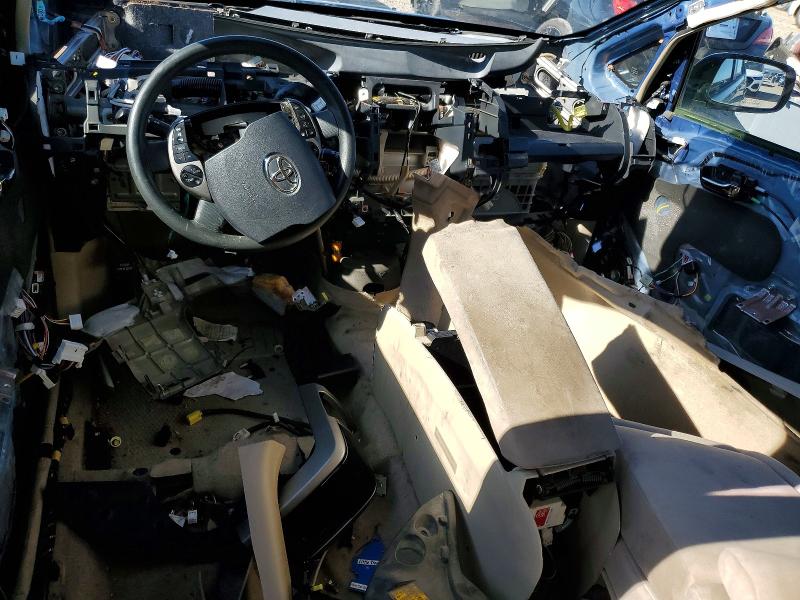 2004 Toyota Prius VIN JTDKB20U540093279 COPART salvage auction — STRIPPED, Ut - Certificate Of Title, sold $150 on 2026-07-02 (photo 8)