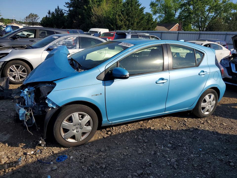 2015 Toyota Prius VIN JTDKDTB34F1114155 COPART salvage auction — FRONT END, ID - SALVAGE CERTIFICATE OF TITLE, sold $425 on 2026-07-27 (photo 1)