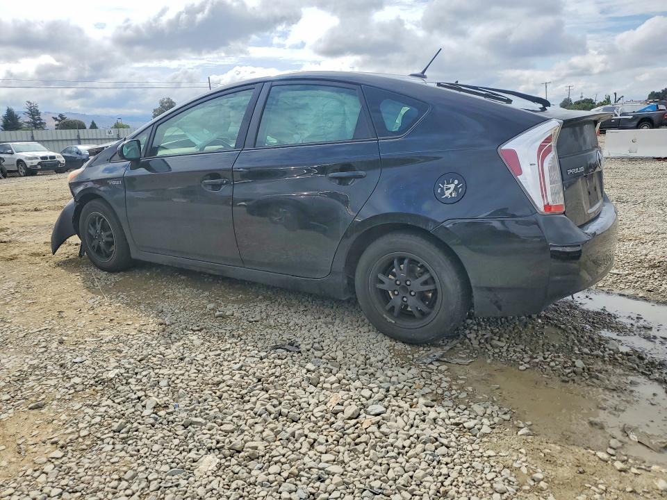 2014 Toyota Prius VIN JTDKN3DU3E1822091 COPART salvage auction — FRONT END, CA - SALVAGE CERTIFICATE, sold $525 on 2026-07-14 (photo 2)