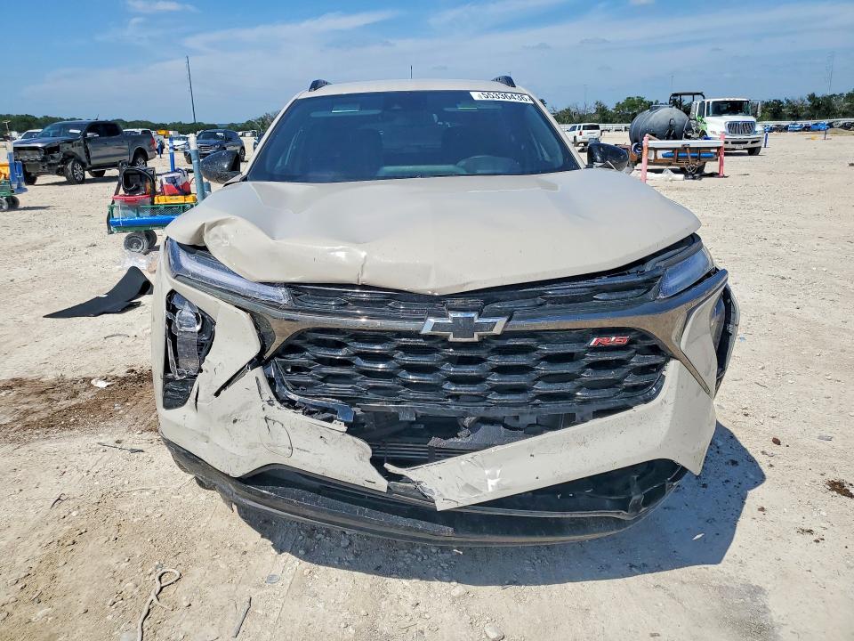 2026 Chevrolet Trax VIN KL77LJEP3TC109117 COPART salvage auction — FRONT END, Tx - Salvage Vehicle Title, sold $8,500 on 2026-08-27 (photo 9)