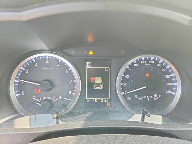 2017 Toyota VIN 5TDBZRFHXHS419188 COPART salvage auction — FRONT END, AB - BOS - SALVAGE, sold $7,200 on 2026-07-02 (photo 9)