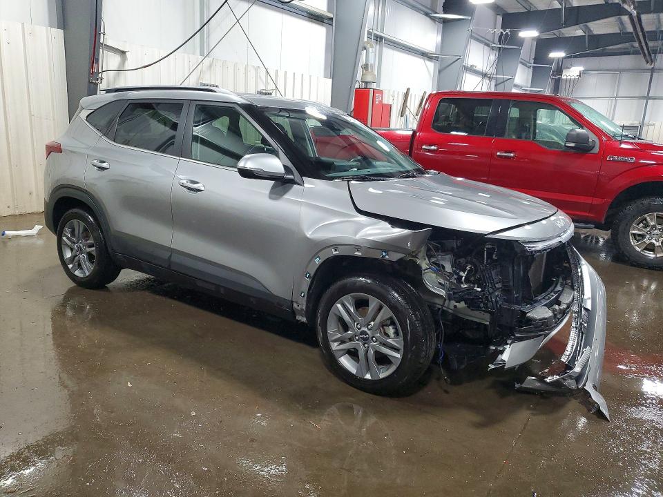 2023 Kia Seltos VIN KNDEU2AA9P7414313 COPART salvage auction — FRONT END, Mn - Cert Of Title-Salvage, sold $5,900 on 2026-07-14 (photo 4)