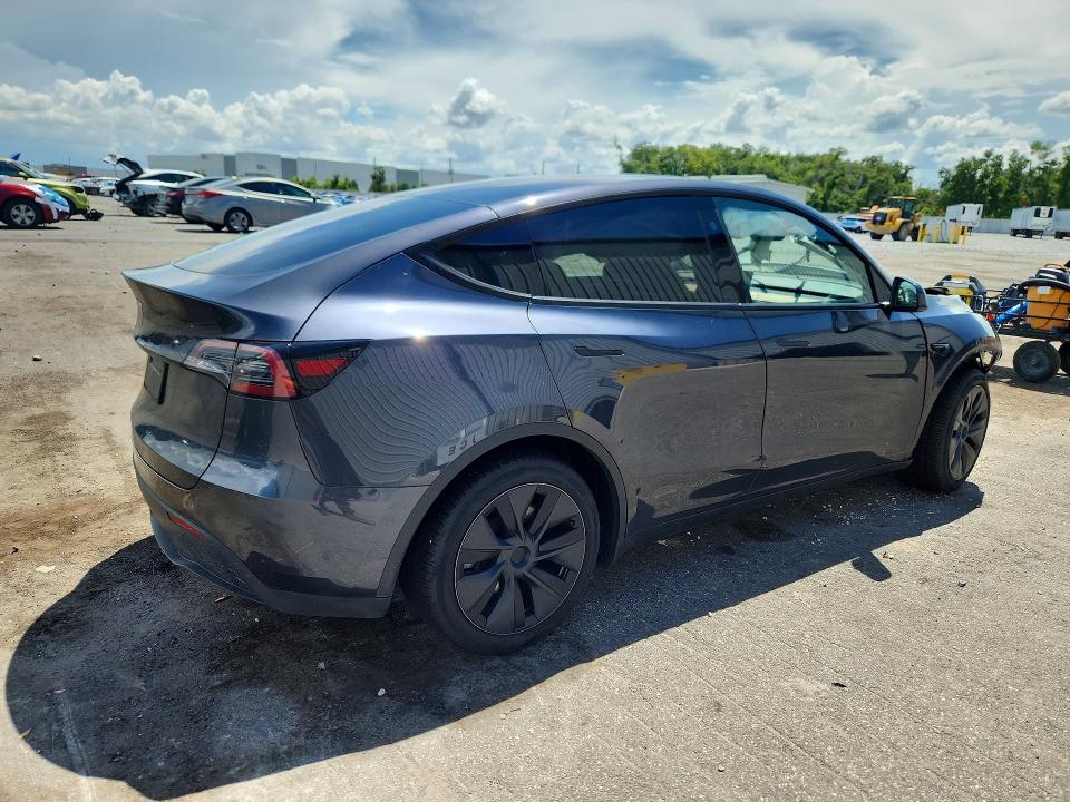 2025 Tesla Model y VIN 7SAYGDED5SA372181 COPART salvage auction — FRONT END, Fl - Certificate Of Destruction, sold $9,500 on 2026-07-20 (photo 3)