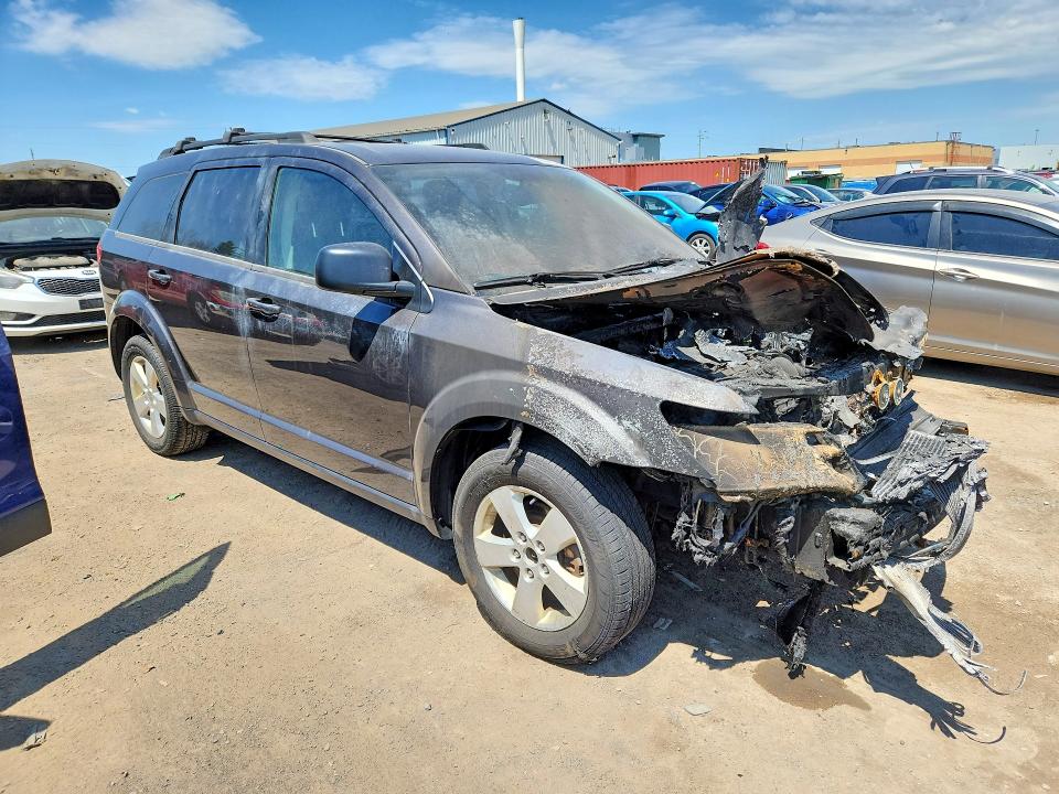 2016 Dodge Journey VIN 3C4PDCAB1GT147719 COPART salvage auction — ENGINE BURN, On - Permit Irrepairable, sold $325 on 2026-07-02 (photo 4)