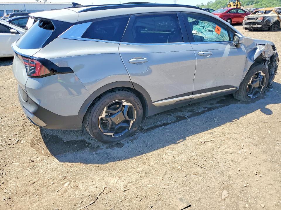 2026 Kia Sportage VIN 5XYK33DF5TG348147 COPART salvage auction — ROLLOVER, Il - Salvage Certificate, sold $8,500 on 2026-07-10 (photo 3)