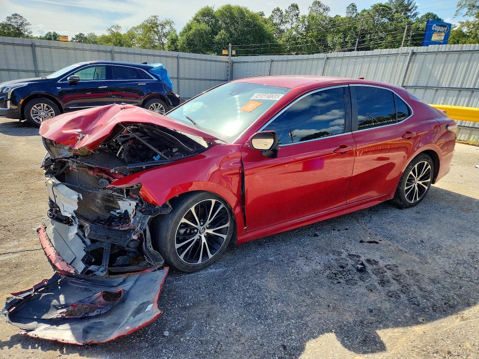 2020 Toyota Camry VIN 4T1G11AK3LU342438 COPART salvage auction — FRONT END, AL - CERTIFICATE OF TITLE, sold $550 on 2026-07-09 (photo 1)