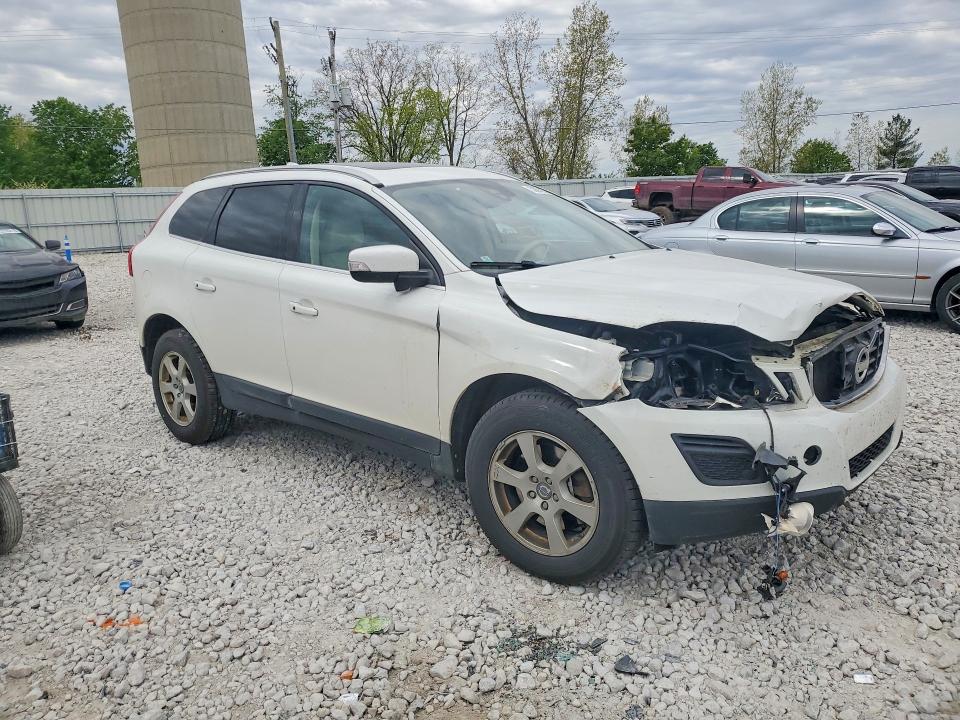 2012 Volvo Xc60 VIN YV4952DL6C2332992 COPART salvage auction — FRONT END, Mi - Certificate Of Title, sold $450 on 2026-07-30 (photo 4)