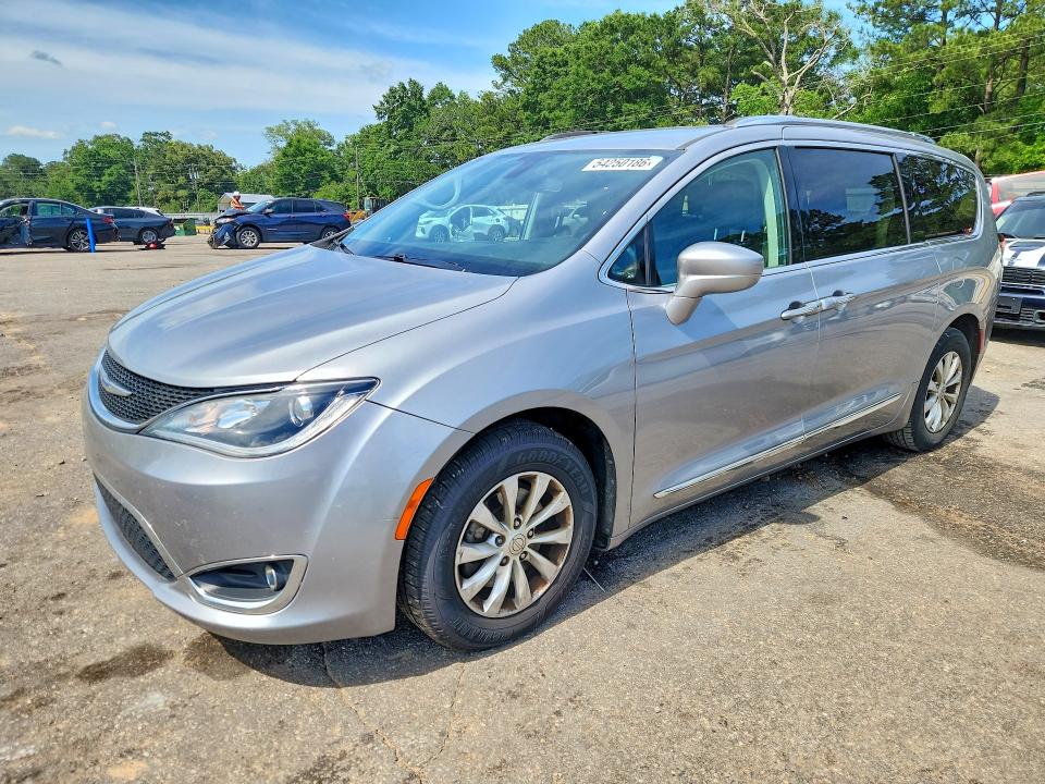 2019 Chrysler Pacifica VIN 2C4RC1BG1KR731849 COPART salvage auction — MINOR DENT/SCRATCHES, Ms - Certificate Of Title, sold $650 on 2026-07-04 (photo 1)