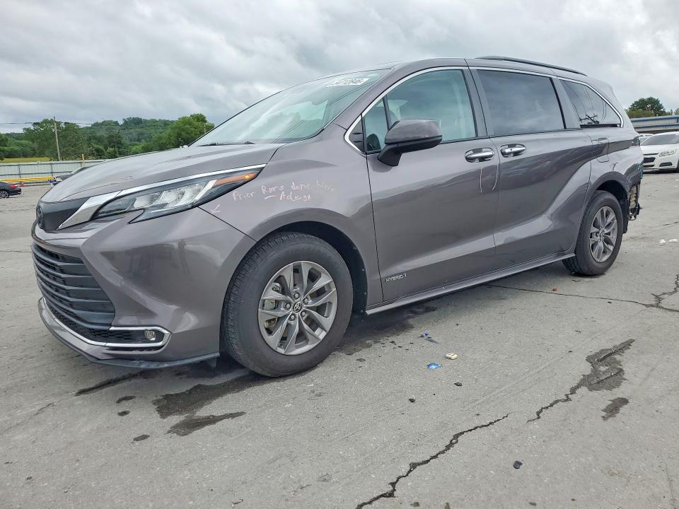 2021 Toyota Sienna VIN 5TDJSKFC5MS028844 — COPART salvage auction photo