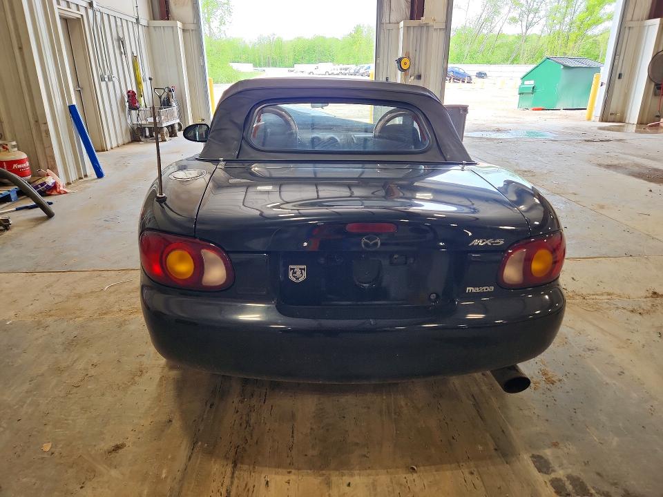 2000 Mazda Mx-5 miata VIN JM1NB3530Y0142235 COPART salvage auction — FRONT END, Wi - Junked Vehicle Bill Of Sale, sold $400 on 2026-07-08 (photo 6)
