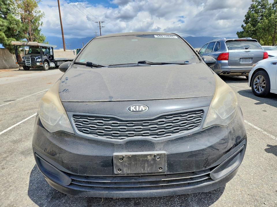 2015 Kia VIN KNADM4A39F6427007 COPART salvage auction — REAR END, Tx - Dis/Dlr/Exp Only Clean Title, sold $200 on 2026-07-28 (photo 5)