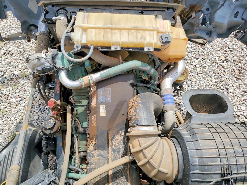 2021 Volvo VIN 4V4NC9EH1MN284817 COPART salvage auction — ROLLOVER, Ne - Cert Of Title-Salvage, sold $15 on 2026-07-30 (photo 7)