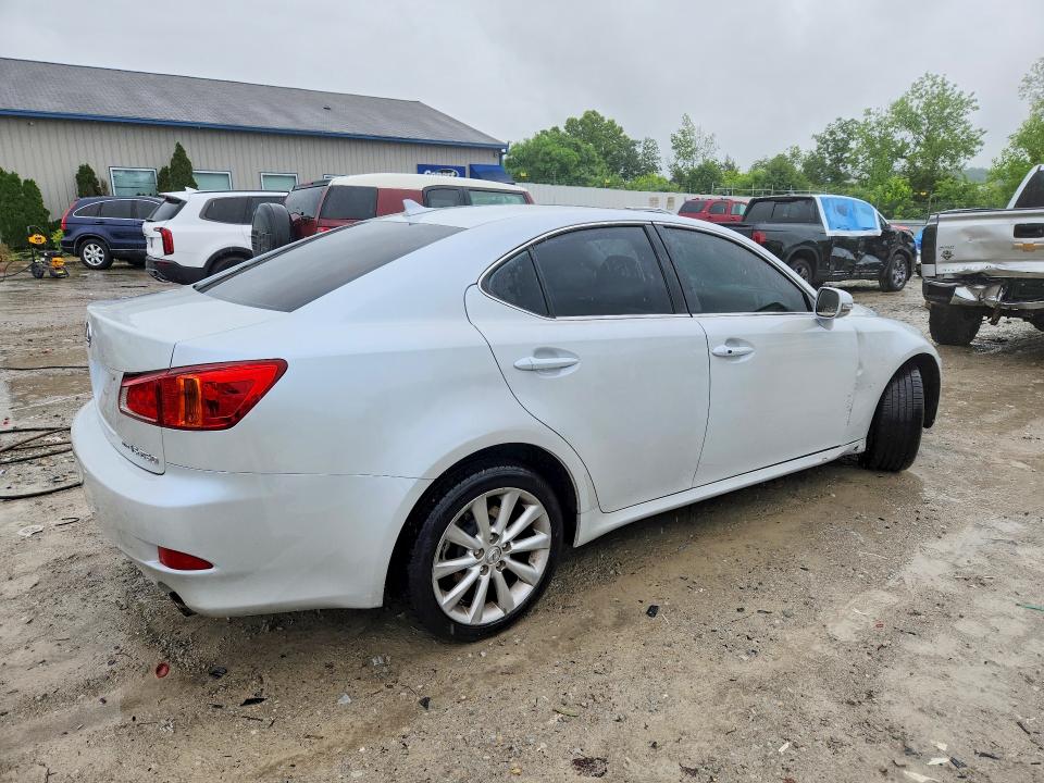 2009 Lexus Is 250 VIN JTHCK262292032055 COPART salvage auction — SIDE, KY - BILL OF SALE/PART ONLY/NO TITL, sold $400 on 2026-07-02 (photo 3)