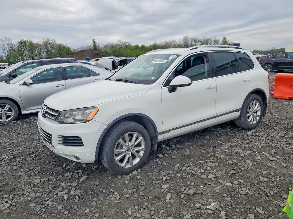 2014 Volkswagen VIN WVGEP9BP6ED013038 COPART salvage auction — MECHANICAL, Nj - Certificate Of Title, sold $3,550 on 2026-07-08 (photo 1)