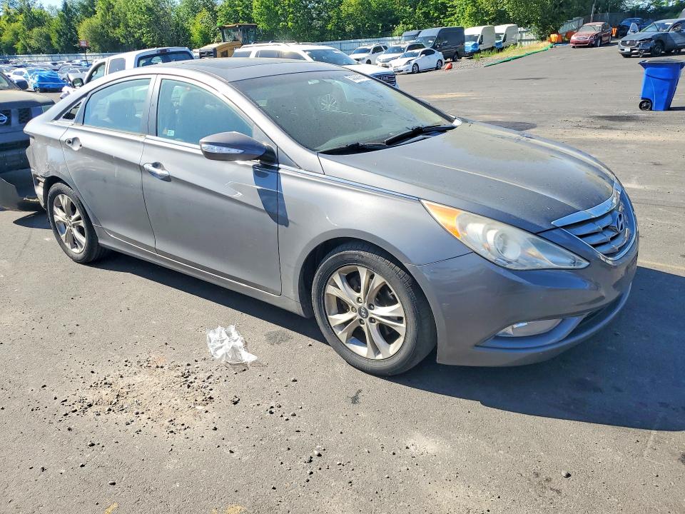 2011 Hyundai Sonata VIN 5NPEC4AC1BH028070 COPART salvage auction — REAR END, Or - Salvage Title Certificate, sold $825 on 2026-07-08 (photo 4)