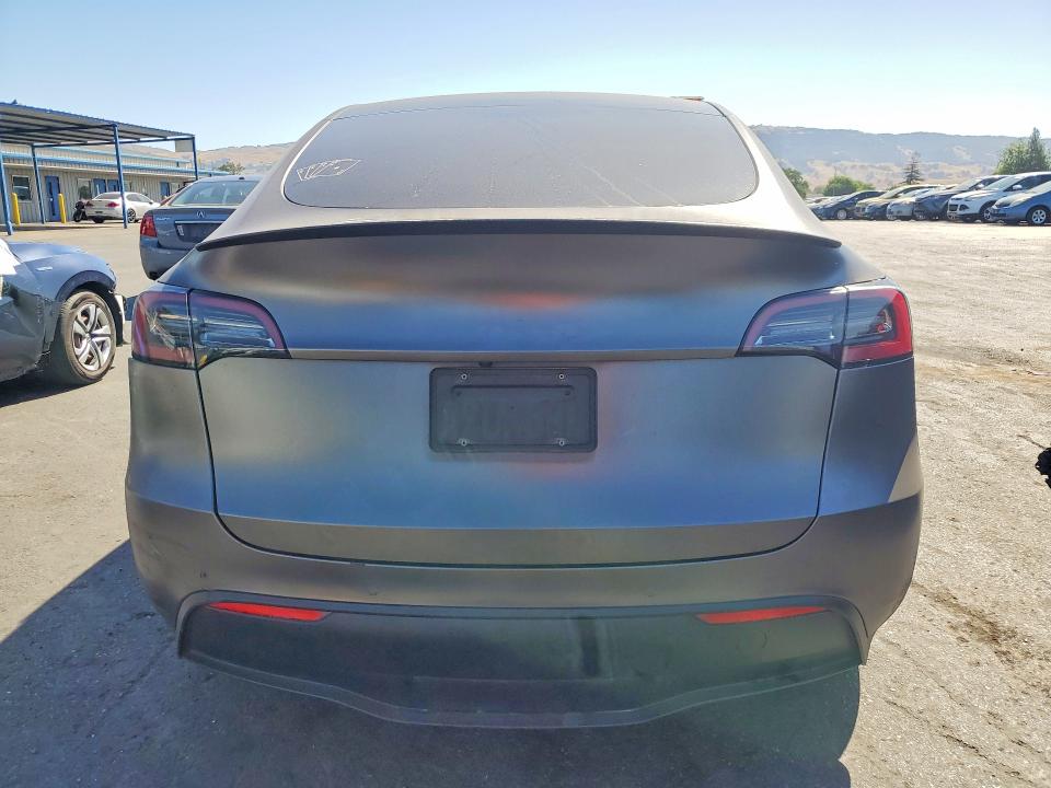 2022 Tesla Model y VIN 7SAYGDEF4NF517865 COPART salvage auction — FRONT END, CA - SALVAGE CERTIFICATE, sold $12,000 on 2026-07-14 (photo 6)