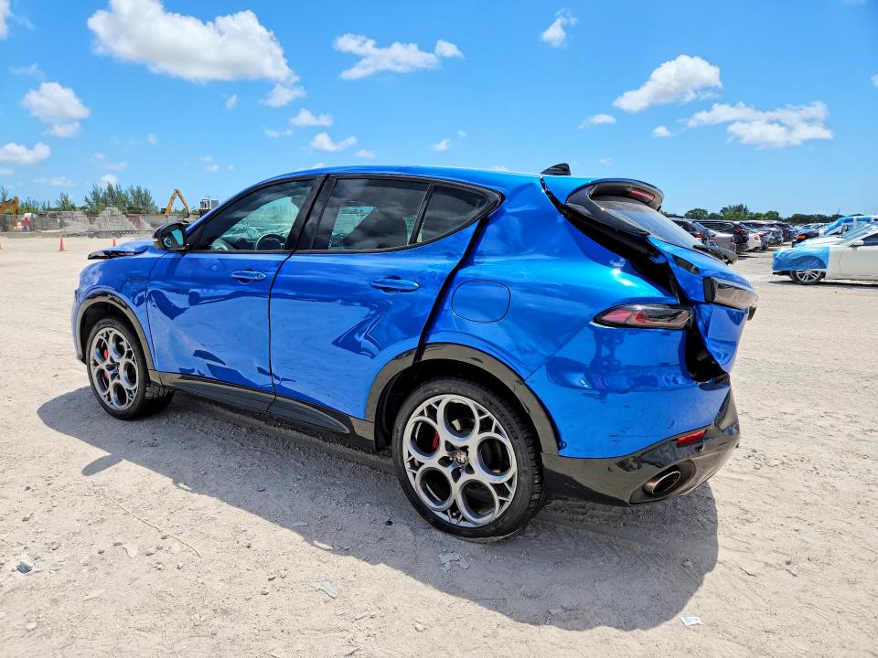 2024 Alfa romeo Tonale VIN ZASPATDWXR3030800 COPART salvage auction — REAR END, Fl - Certificate Of Destruction, sold $900 on 2026-07-16 (photo 2)