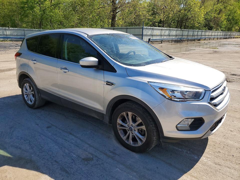 2019 Ford Escape VIN 1FMCU9GD0KUA31285 COPART salvage auction — HAIL, Pa - Certificate Of Salvage, sold $3,200 on 2026-07-02 (photo 4)