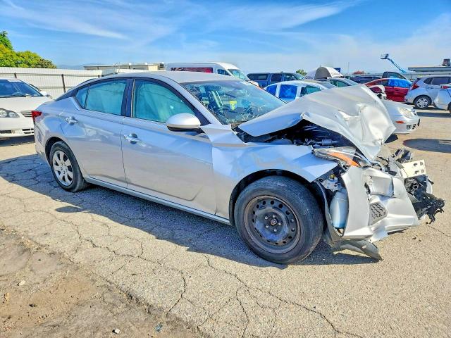2021 Nissan Altima VIN 1N4BL4BV9MN347230 COPART salvage auction — FRONT END, Ca - Dis/Dlr/Exp Only Clean Title (P), sold $1,250 on 2026-07-10 (photo 4)