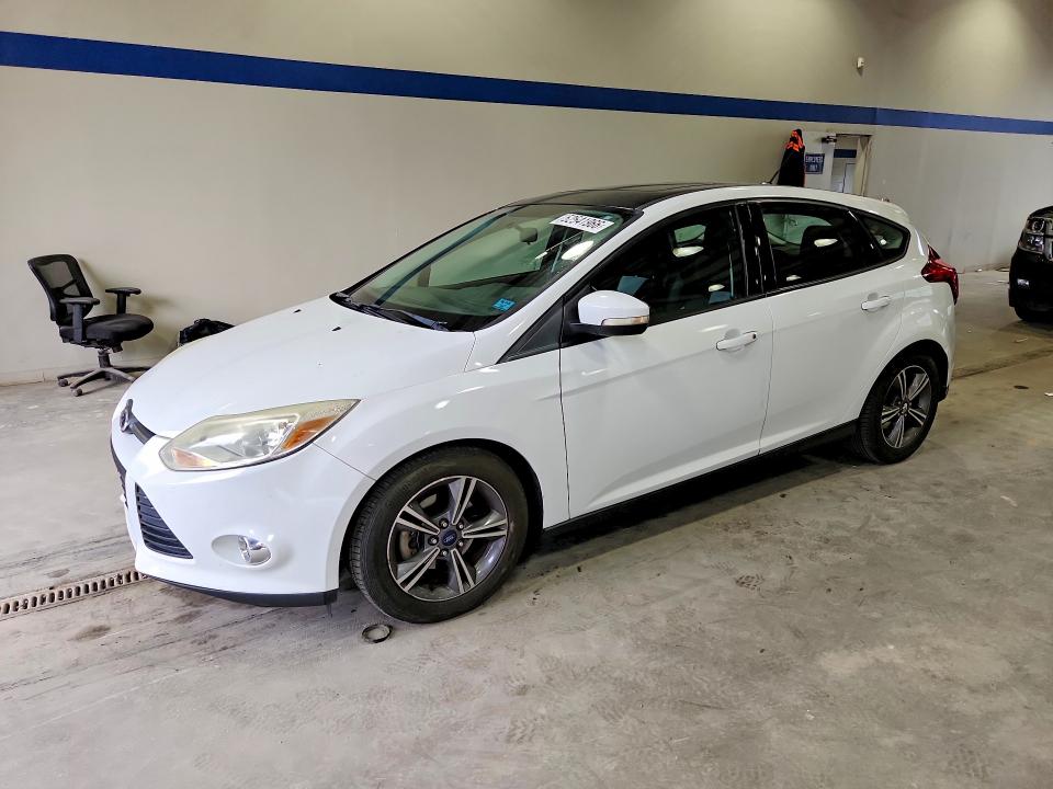 2014 Ford Focus VIN 1FADP3K22EL320011 COPART salvage auction — MINOR DENT/SCRATCHES, VA - CERTIFICATE OF TITLE, sold $450 on 2026-07-02 (photo 1)
