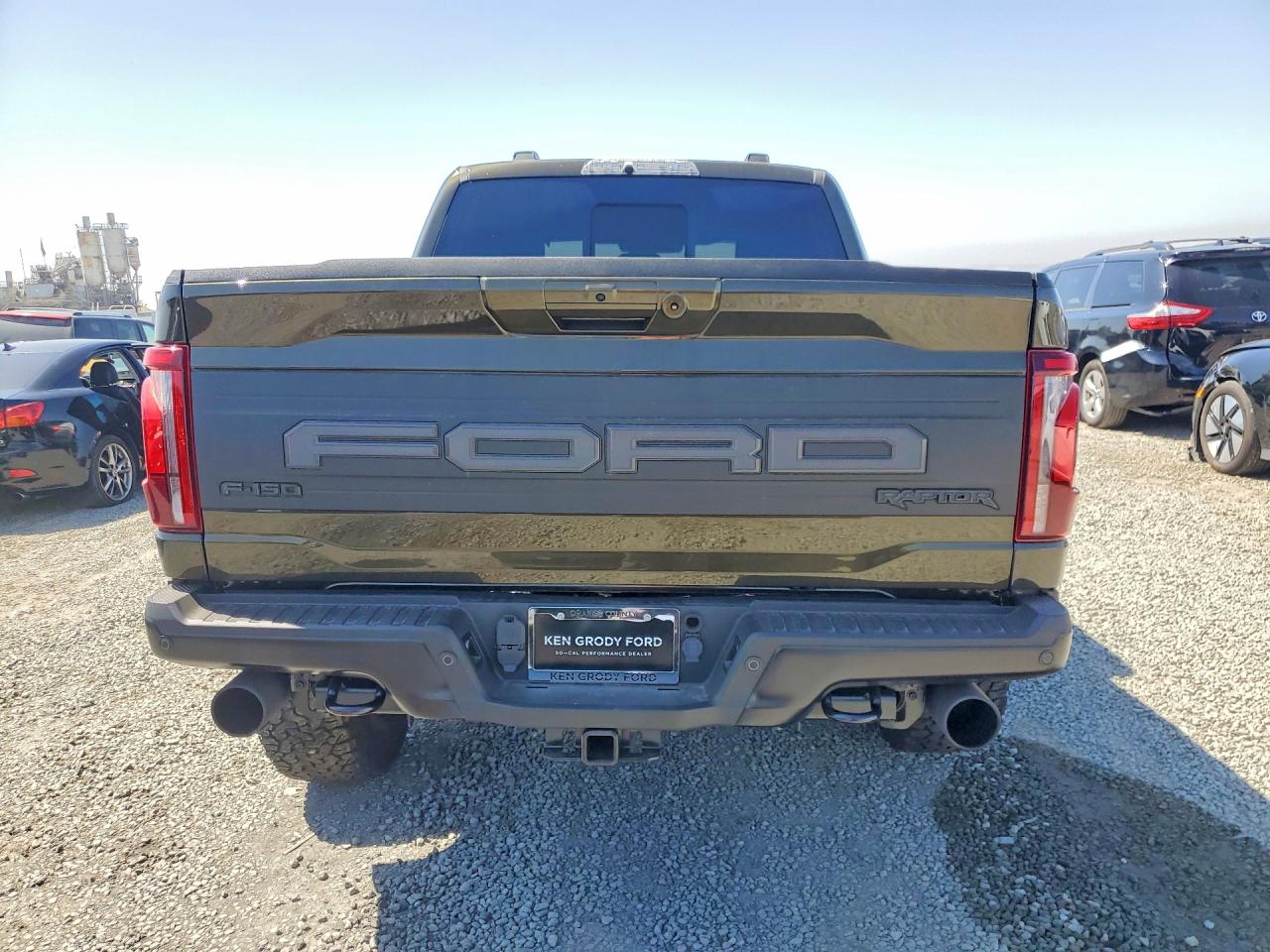 2026 Ford F-150 Lightning VIN 1FTFW1RG6TFA67993 COPART salvage auction — Side, CA - SALVAGE CERTIFICATE, sold $52,500 on 2026-06-26 (photo 6)