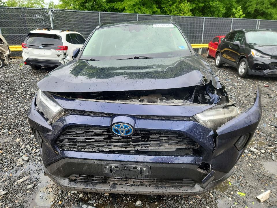 2022 Toyota Rav 4 VIN JTMRWRFV6ND139532 COPART salvage auction — SIDE, MD - CERT OF SALVAGE > 75% DAMAGE, sold $6,300 on 2026-07-02 (photo 5)