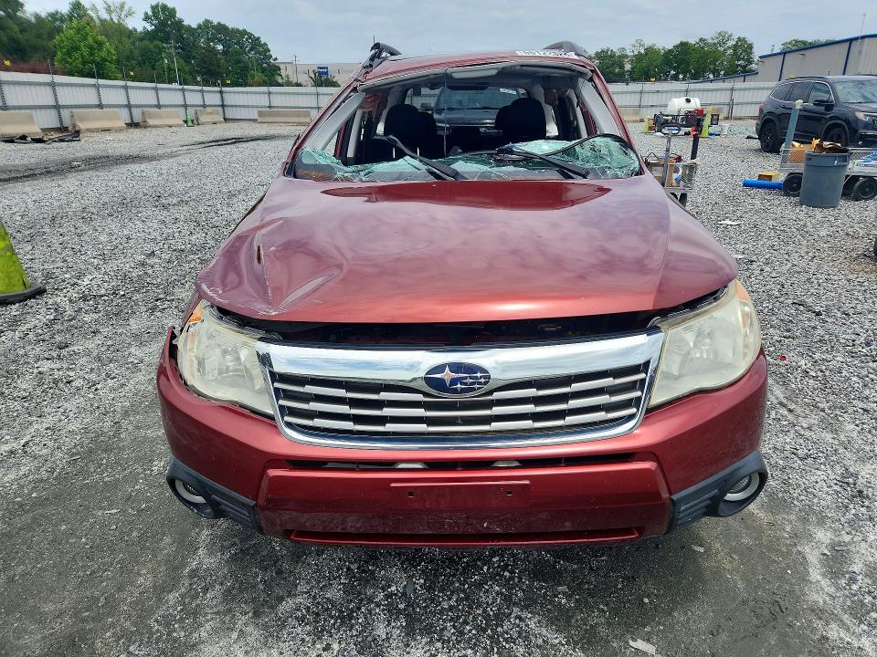 2009 Subaru Forester VIN JF2SH63609H763169 COPART salvage auction — ROLLOVER, Sc - Non-Reb & Rem Salvage Title, sold $300 on 2026-07-06 (photo 5)