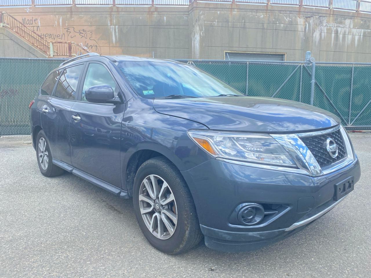 2013 Volkswagen Tiguan VIN WVGBV3AXXDW582615 COPART salvage auction — Normal Wear, MD - CERTIFICATE OF TITLE (P), sold $4,600 on 2026-05-21 (photo 1)