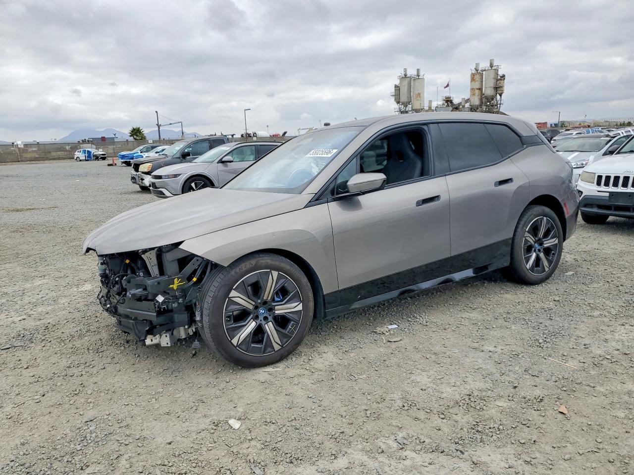 2025 BMW iX VIN WB523CF04SCT70826 — COPART salvage auction photo
