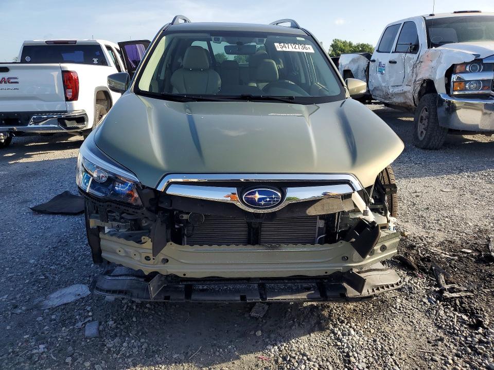2021 Subaru Forester VIN JF2SKAUC2MH545090 COPART salvage auction — FRONT END, Fl - Cert Of Title Slvg Rebuildable, sold $7,900 on 2026-07-07 (photo 5)